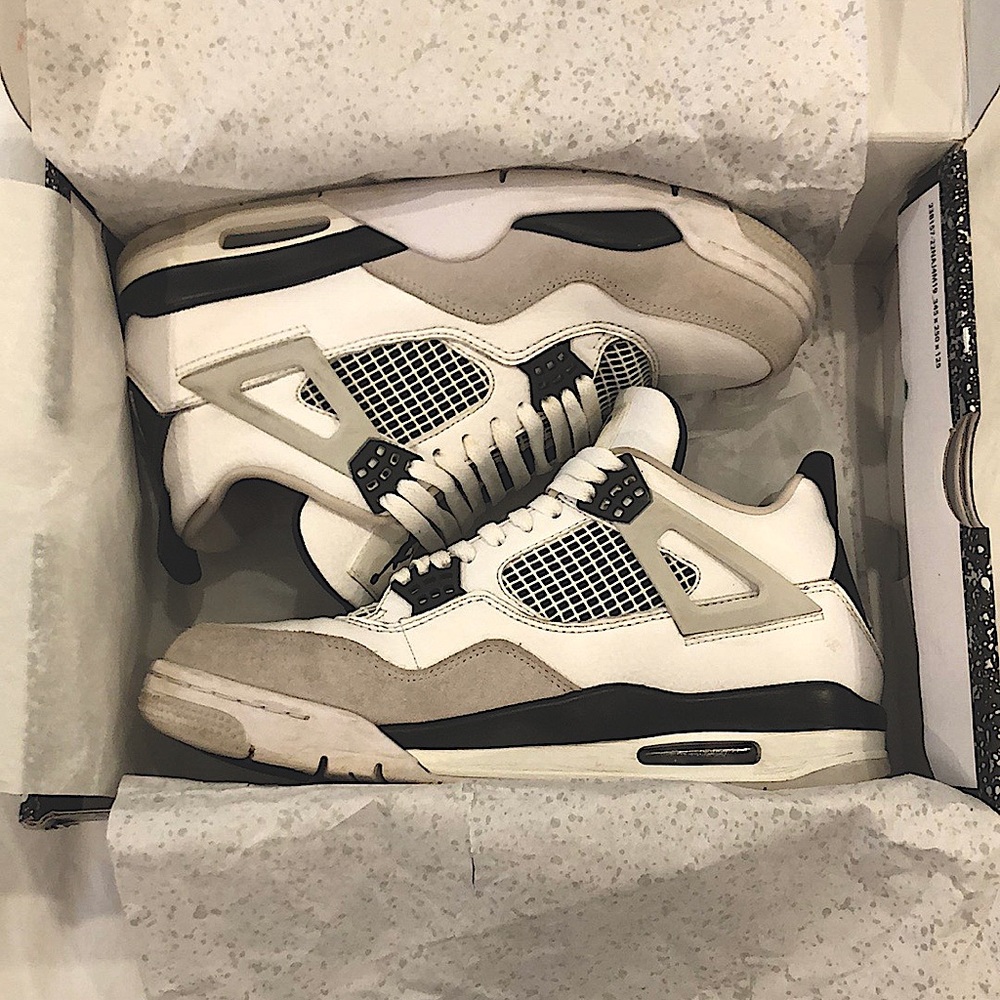 Jordan 4 Military Black